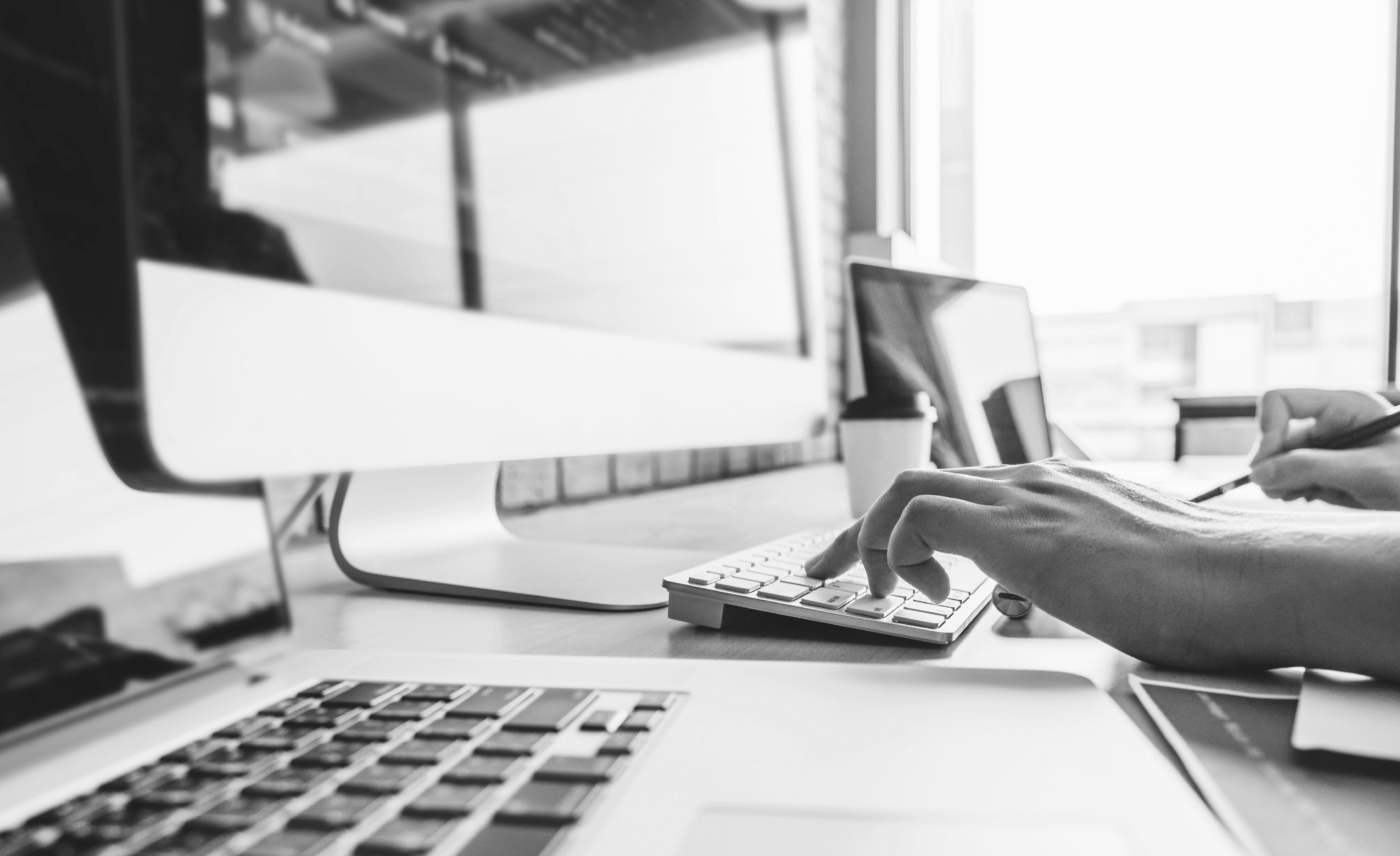 今を戦う企業に未来を切り拓くデザインと戦略を